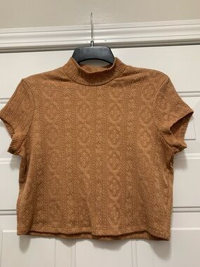 4/$10 Freshman Mock Neck Short Sleeve Baby Cropped Tee Top - Camel Size Large